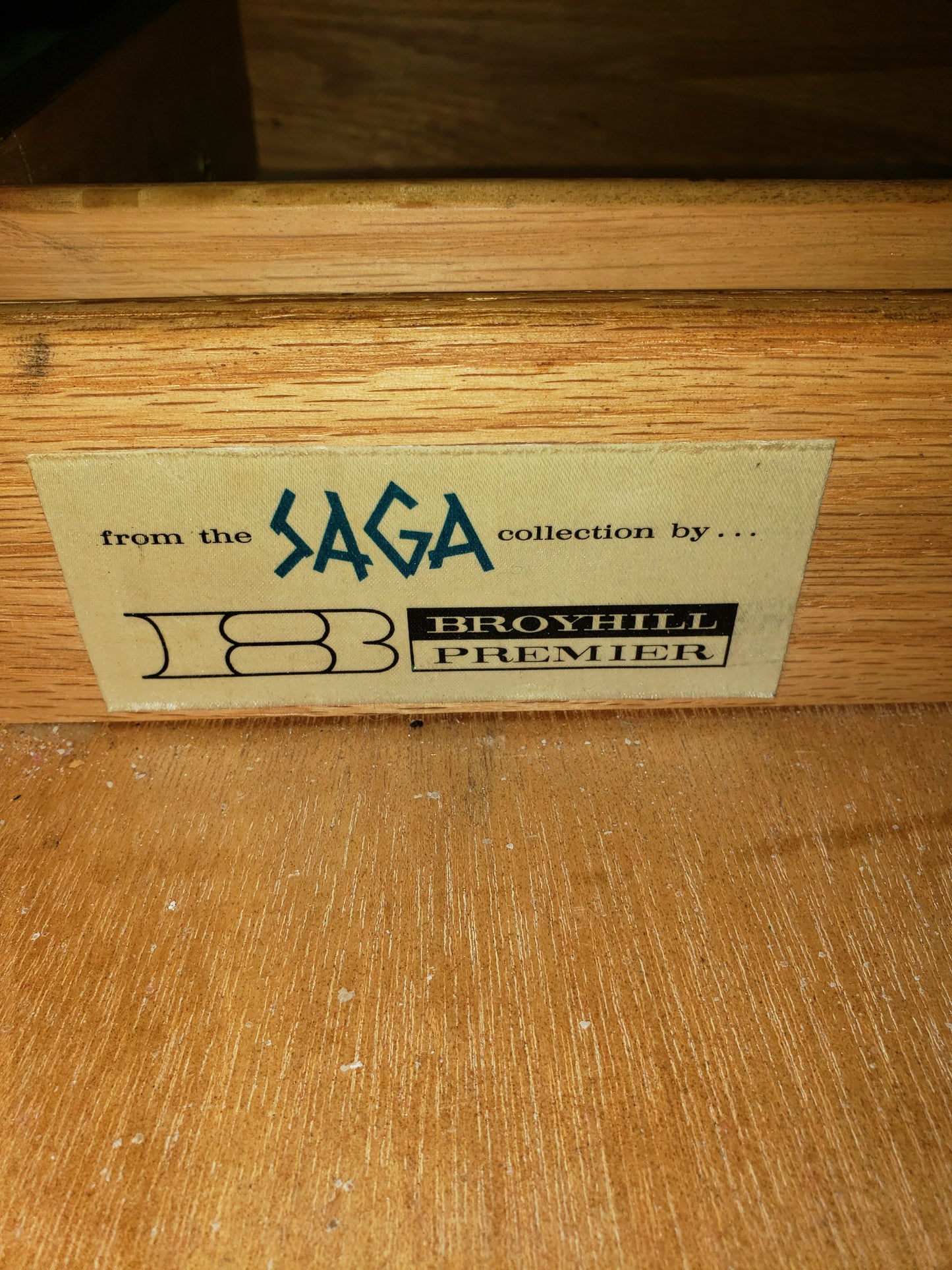 Vintage Broyhill Saga Line Bar / Serving Cart